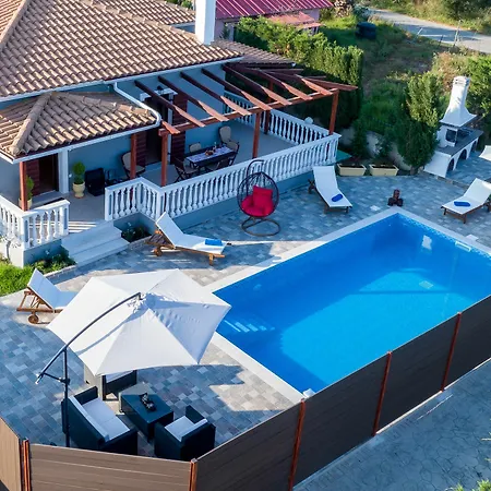 Pothos 别墅 Sarakinádhon