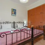 Villa Pothos