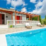 Villa Pothos