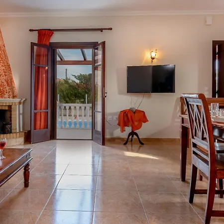 Villa Pothos Sarakinadhon