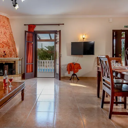 Villa Pothos Sarakinádhon
