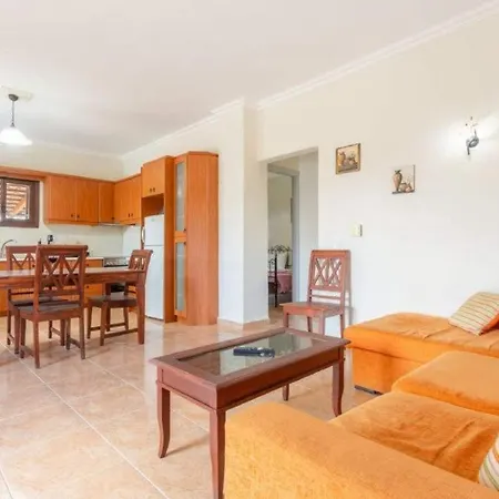 Pothos Villa *