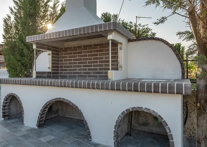 Pothos Sarakinádhon