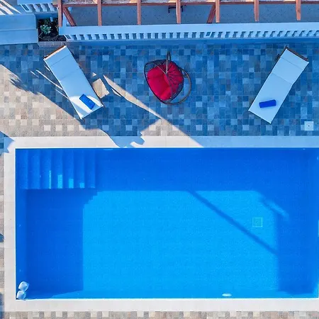 Pothos Sarakinádhon